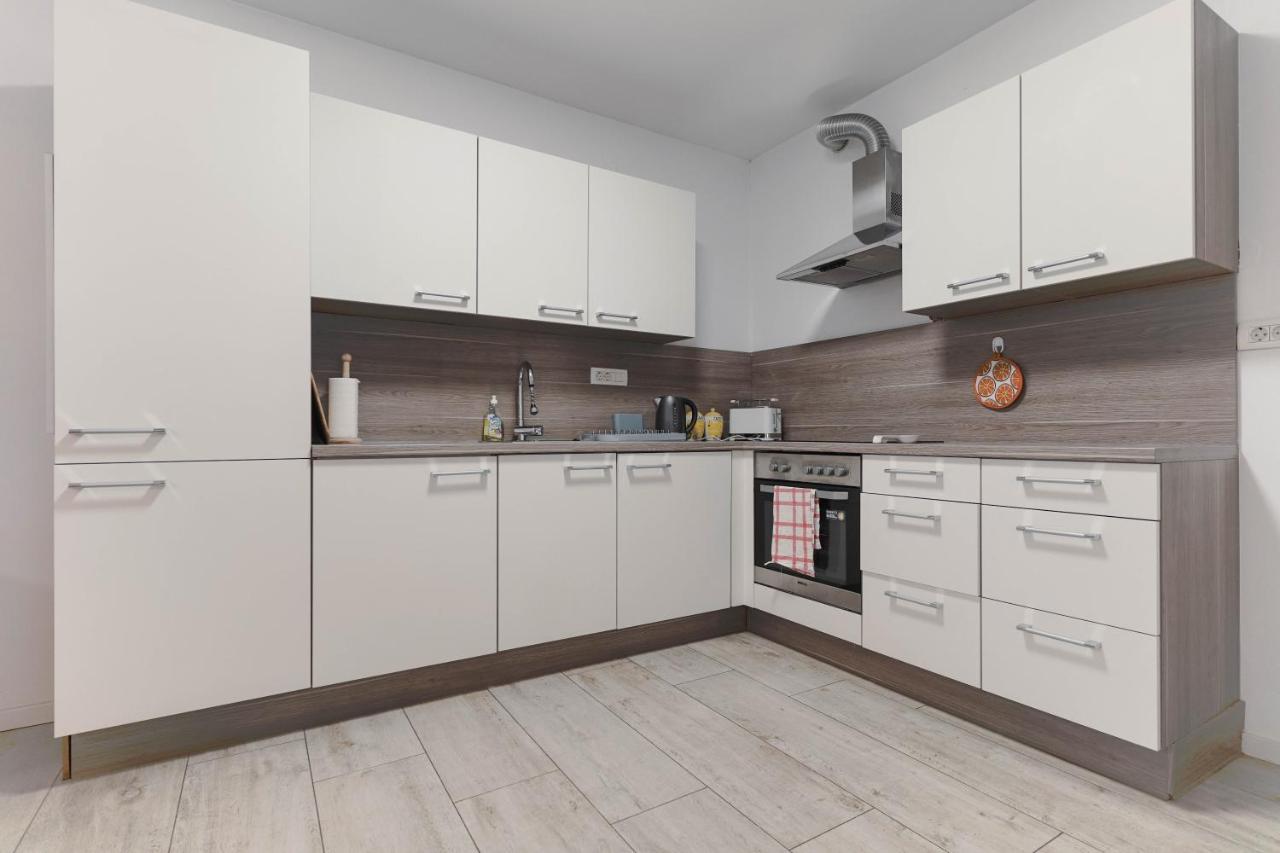 Pri Neji Apartment โพสโตยนา ภายนอก รูปภาพ